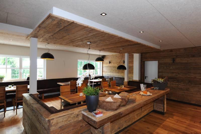 Bootshaus Hotel Bedekaspel ภายนอก รูปภาพ