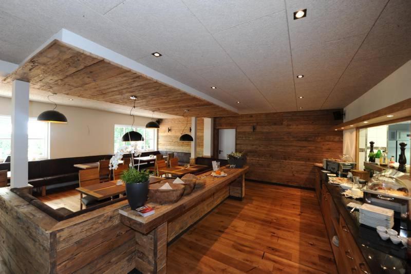Bootshaus Hotel Bedekaspel ภายนอก รูปภาพ